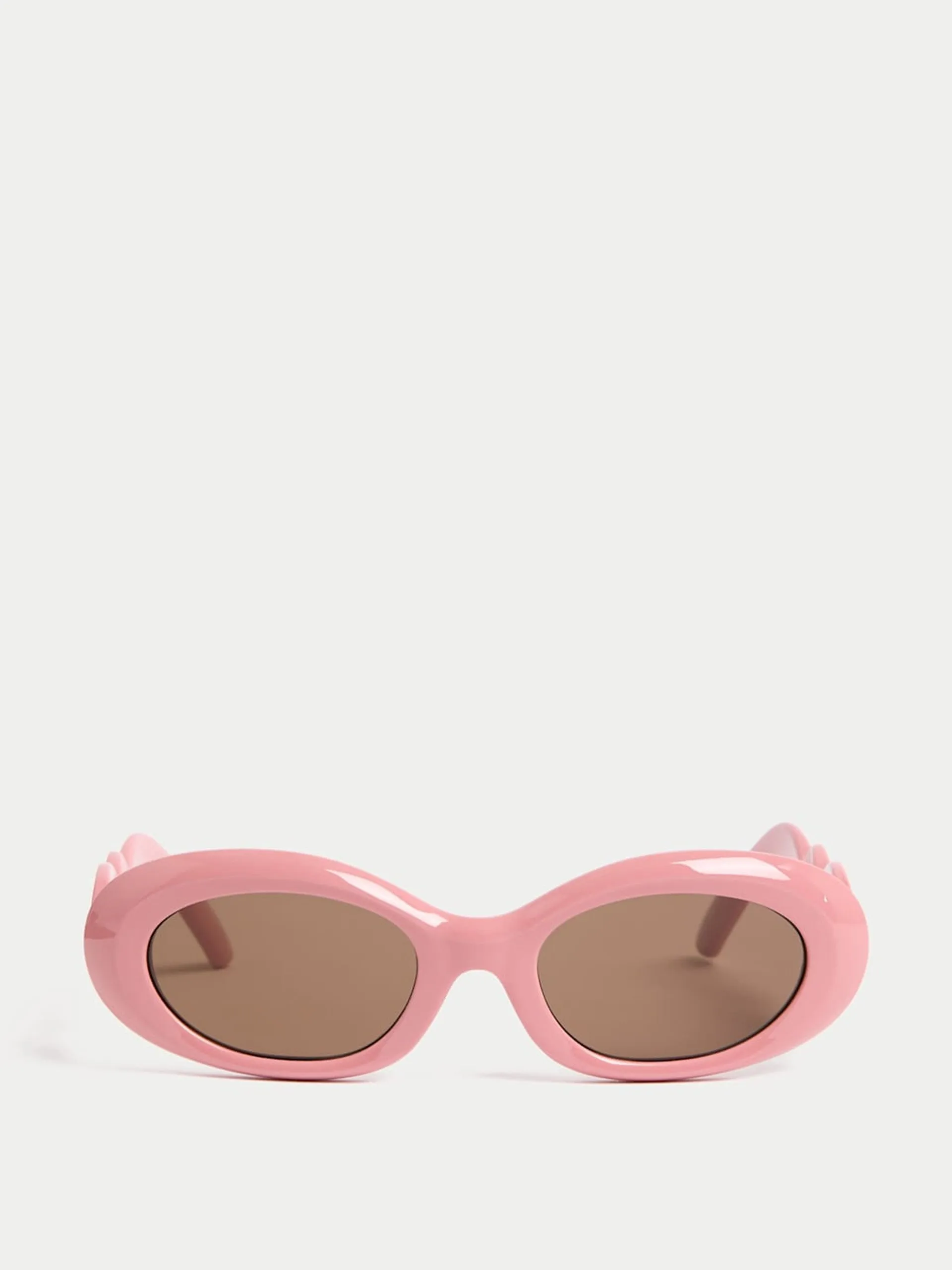 Bevelled oval sunglasses