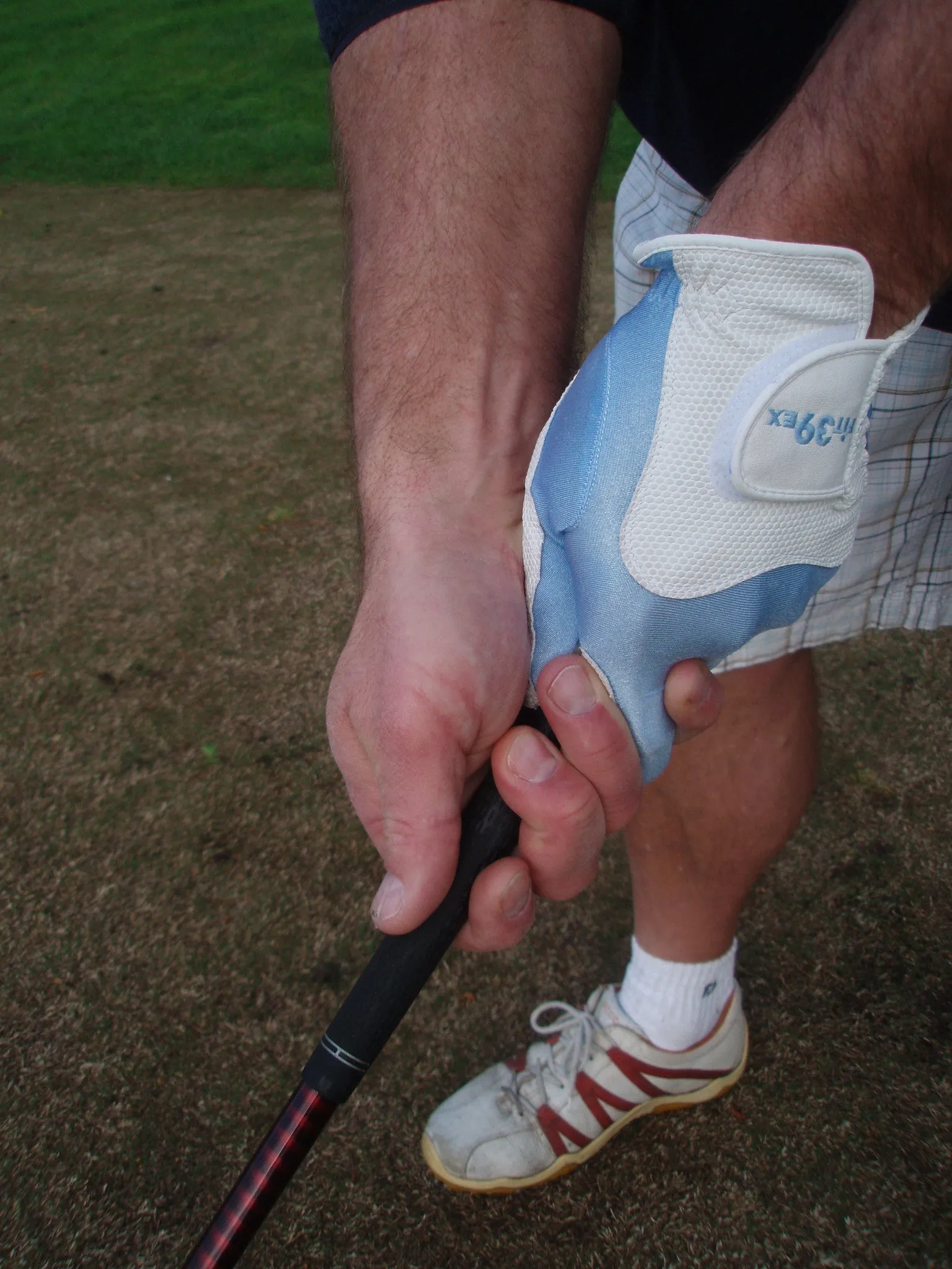 FIT39 Golf Glove - White/White (Right-Hand)