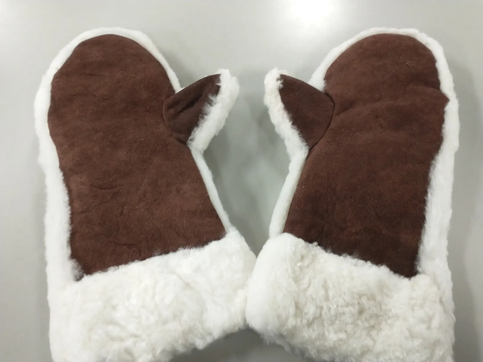 Now Outdoors Alpaca Mittens - White