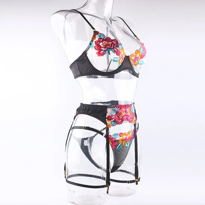 TEEK - 3-Piece Embroidery Contrast Color Lingerie Set