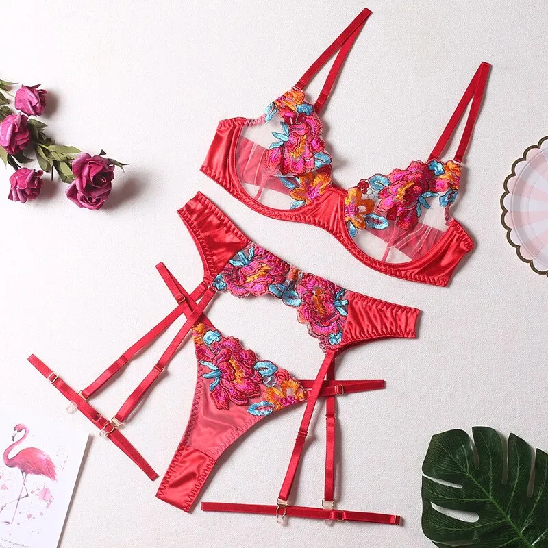TEEK - 3-Piece Embroidery Contrast Color Lingerie Set