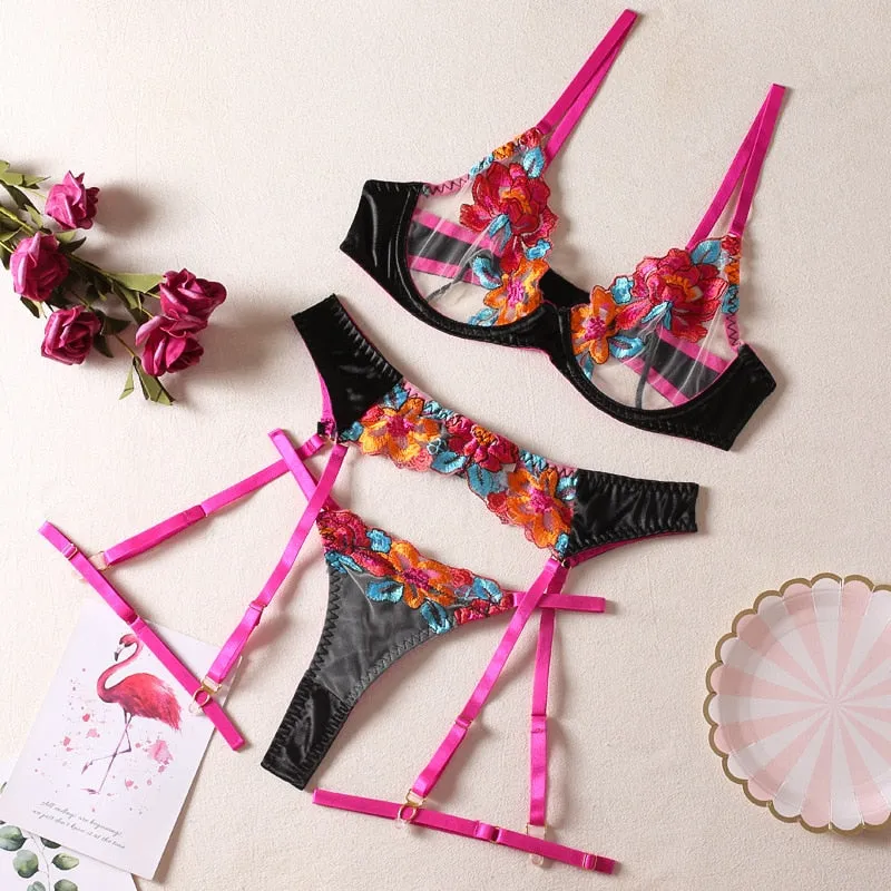 TEEK - 3-Piece Embroidery Contrast Color Lingerie Set