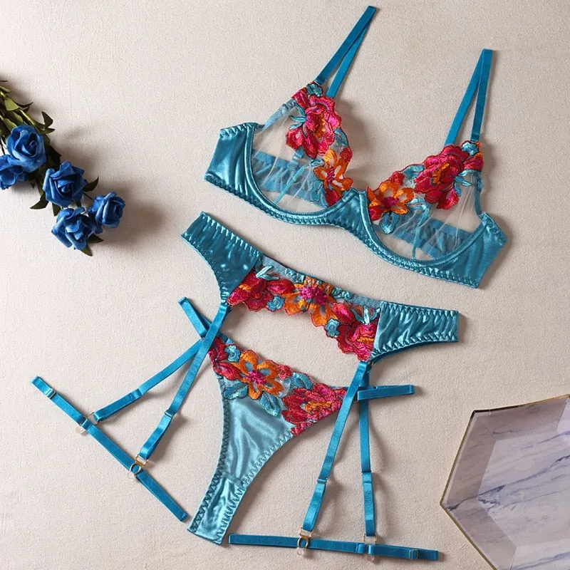 TEEK - 3-Piece Embroidery Contrast Color Lingerie Set
