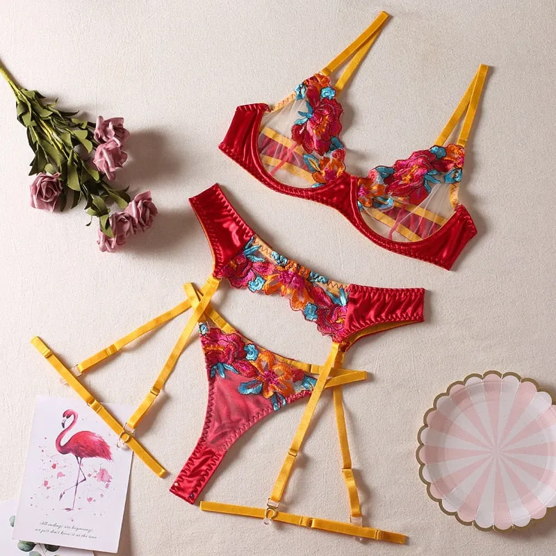 TEEK - 3-Piece Embroidery Contrast Color Lingerie Set