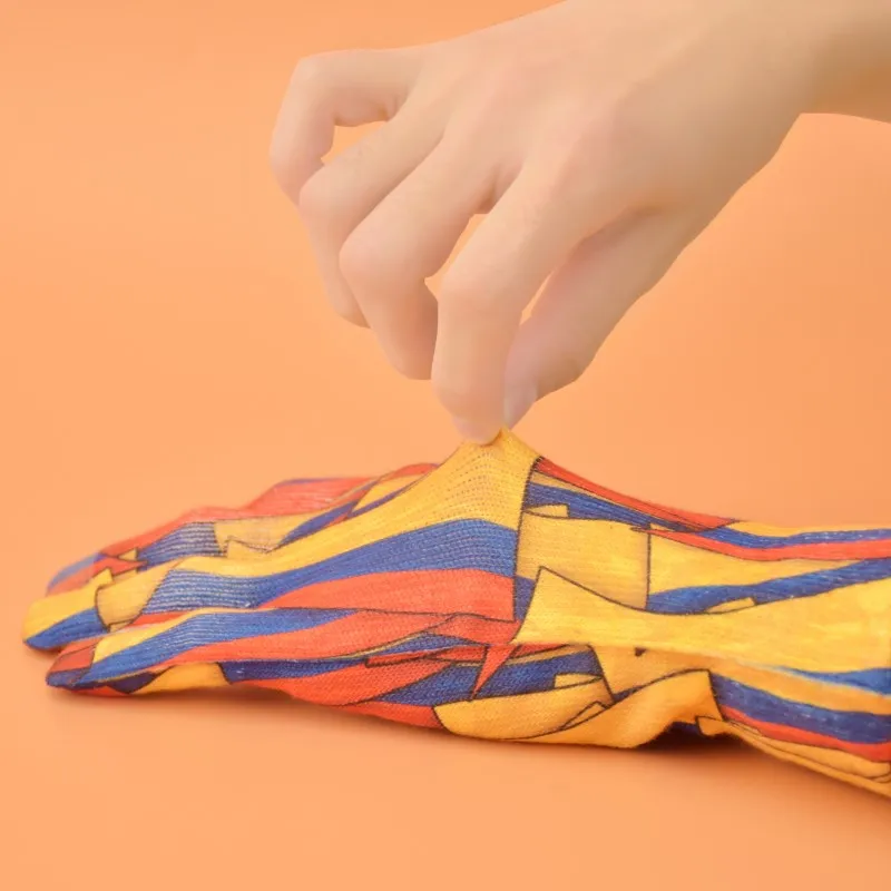 TEEK - Printed Pearl Agate 3D Knit Gloves