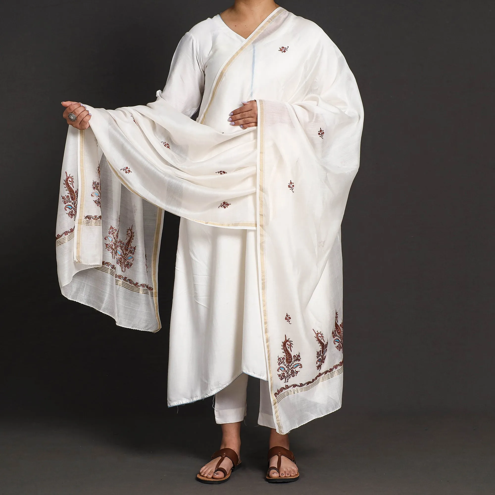 White - Kashidakari Hand Embroidery Chanderi Silk Handloom Dupatta with Zari Border